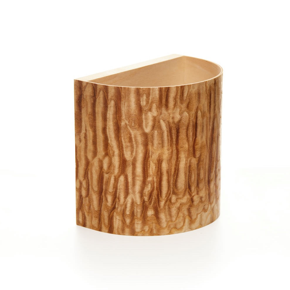 Japanese ash wall sconce close-up showing tone